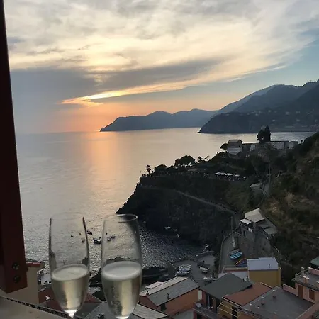 Le Storie Di 马纳罗拉